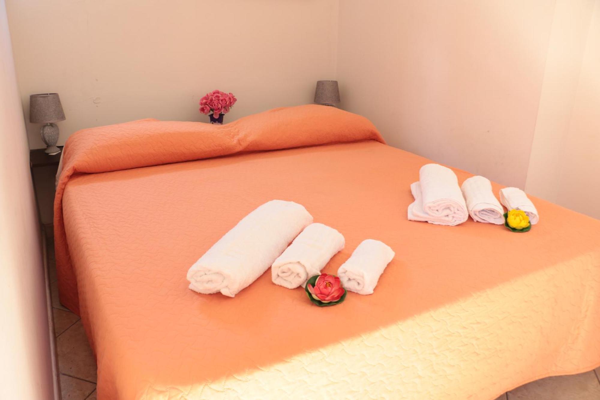 The Maze Vibo B&B Vibo Valentia Dış mekan fotoğraf